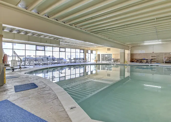 Carousel And Hotel 3*