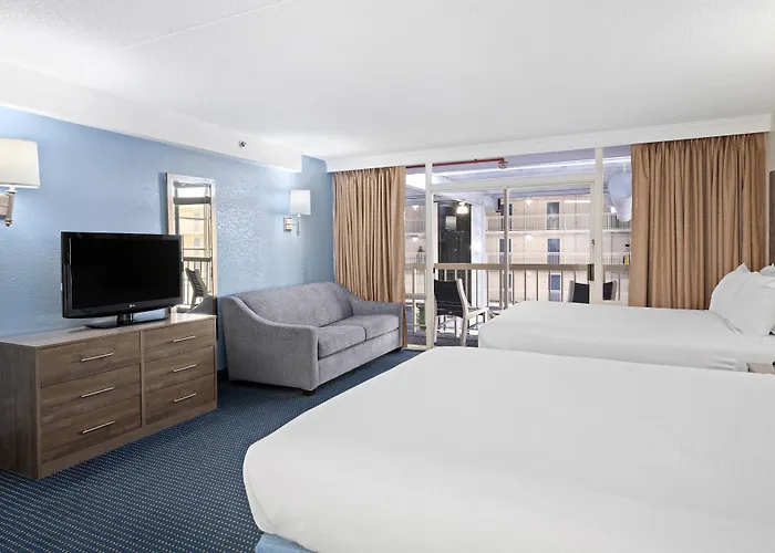 Hotel Carousel And 3*