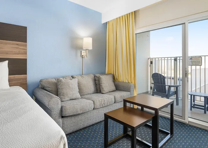 Carousel And Hotel 3*